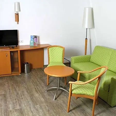 Zum Goldenen Hirschen Hotell *